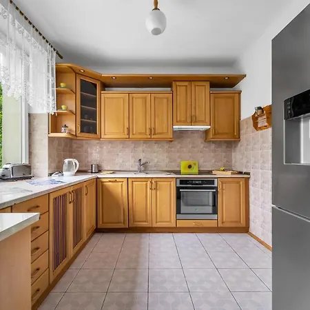 130m2 Family House By Rentujemy Сasa de vacaciones *